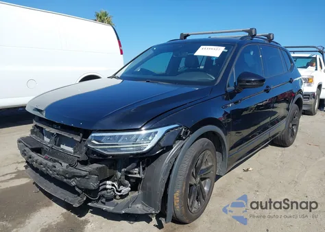 2024 Volkswagen Tiguan 2.0T Se R-Line Black z USA, uszkodzony, nr VIN 3VVCB7AX2RM024405